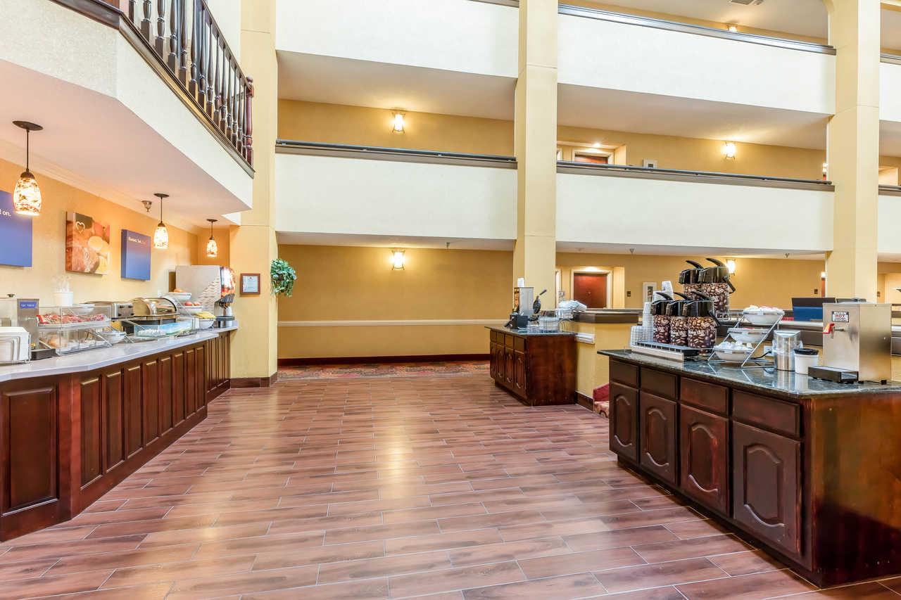 Comfort Suites French Lick Exterior photo